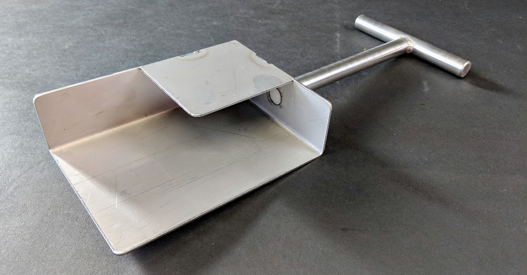 BlackStone Schaufel f. Lavastein - kurze Stiel